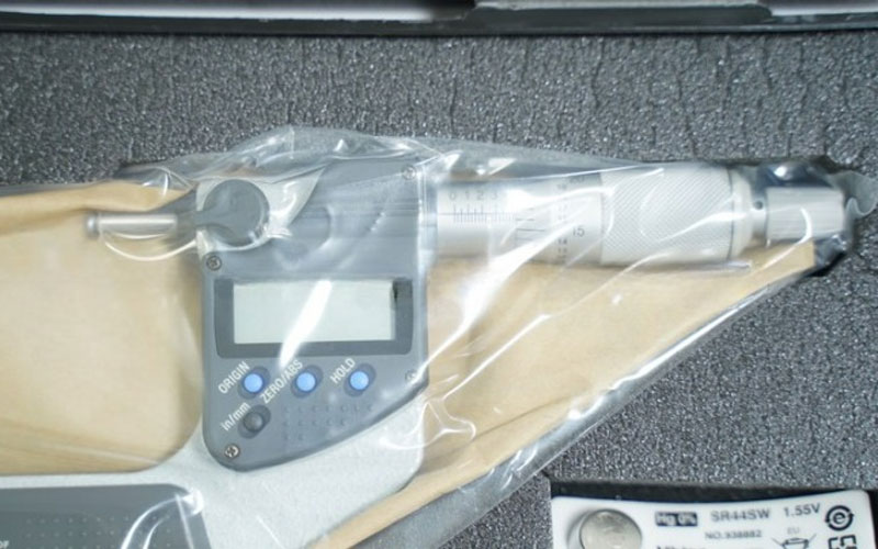 Panme điện tử đo ngoài Mitutoyo 293-342-30 (2-3″/50-75mm/0.001mm)