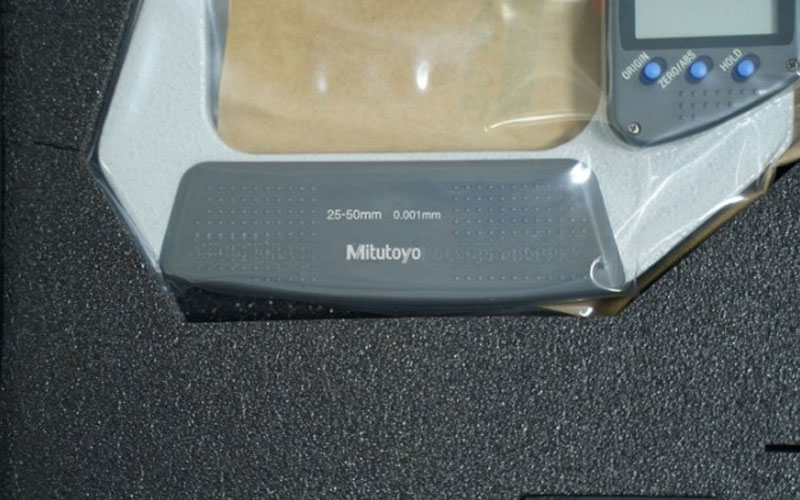 Panme điện tử đo ngoài không xoay Mitutoyo 406-251-30 (25-50mm/0.001mm)