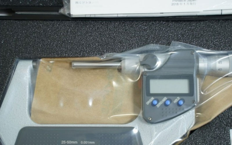 Panme điện tử đo ngoài không xoay Mitutoyo 406-251-30 (25-50mm/0.001mm)