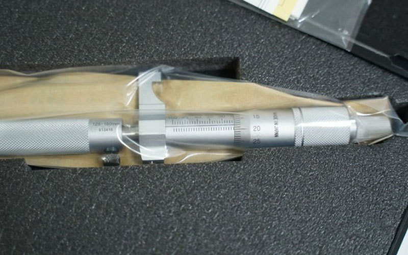 Panme đo trong cơ khí Mitutoyo 145-190 (125-150mm/0.01mm)