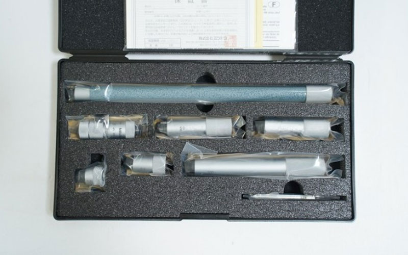 Panme đo trong dạng ống nối Mitutoyo 137-203 (50-500mm x 0.01)