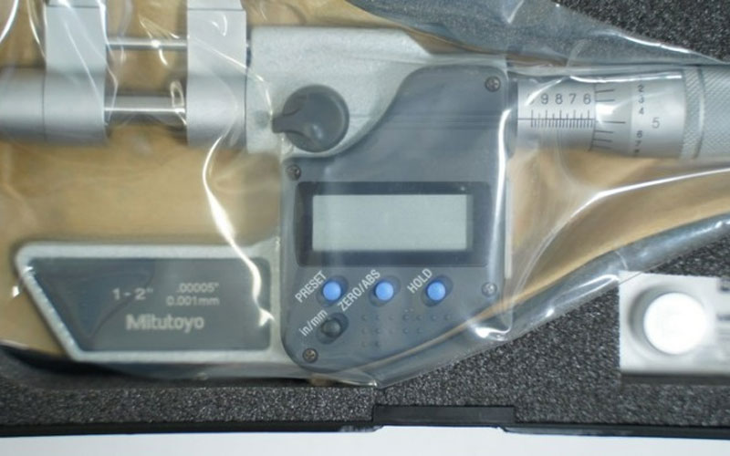 Panme đo trong điện tử Mitutoyo 345-351-30 (1-2”/25-50mm/0.001mm)