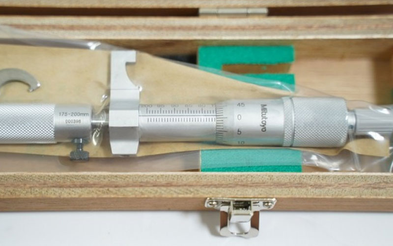 Panme đo trong cơ khí Mitutoyo 145-192 (175-200mm/0.01mm)