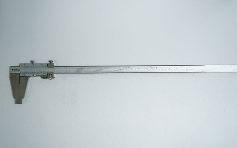 Thước cặp cơ khí Mitutoyo 160-153 (0-600mm(24″)/0.02mm)