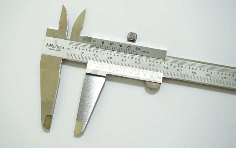 Thước cặp cơ khí Mitutoyo 530-118 (0-200mm)