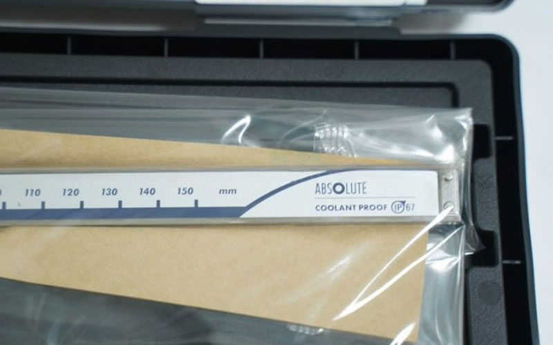 Thước cặp điện tử Mitutoyo 500-702-20 (150mm x 0.01)