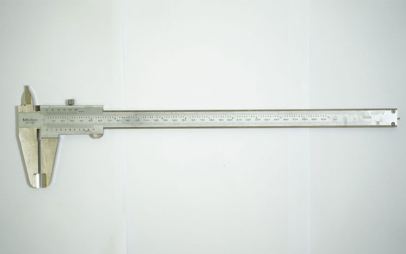 Thước cặp du xích Mitutoyo 530-119 (12″/300mm/0.02mm)