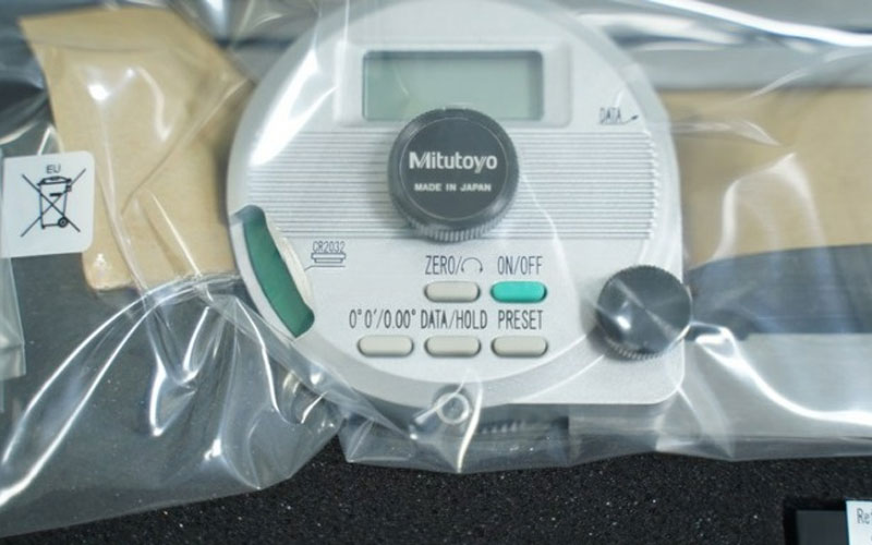 Thước đo góc vạn năng điện tử 150mm Mitutoyo 187-501