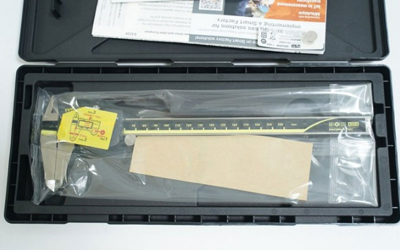 Thước kẹp điện tử Mitutoyo 500-152-30 (200mm x 0.01mm)