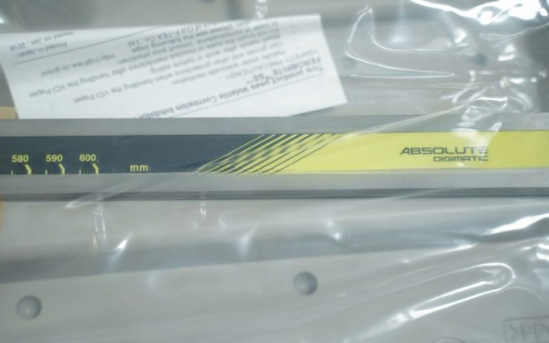 Thước kẹp điện tử Mitutoyo 500-501-10 (600mmx0.01)