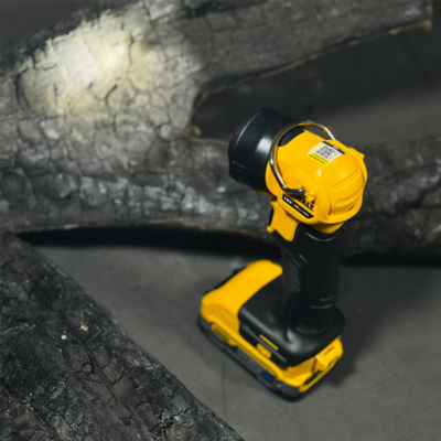 Đèn led dùng pin 18V Dewalt DCL040-XJ