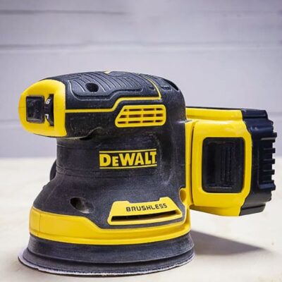 Máy chà nhám dùng pin 20V Dewalt DCW210N-KR