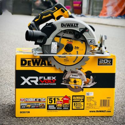 Máy cưa cầm tay dùng pin FlexVolt 20V/60V Dewalt DCS573P2