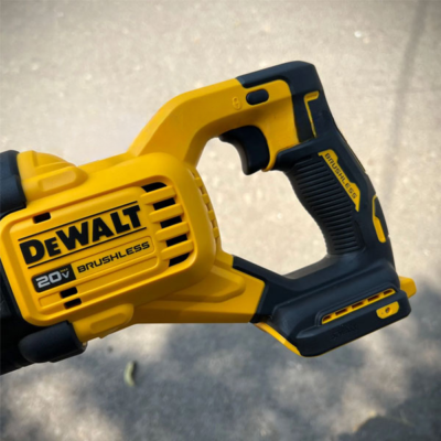 Máy cưa kiếm dùng pin FlexVolt 20V/60V Dewalt DCS386P2