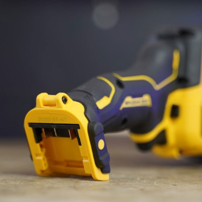 Máy cưa kiếm dùng pin 12V Dewalt DCS312N-KR