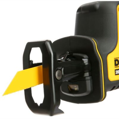 Máy cưa kiếm dùng pin Dewalt 20v DCS369B