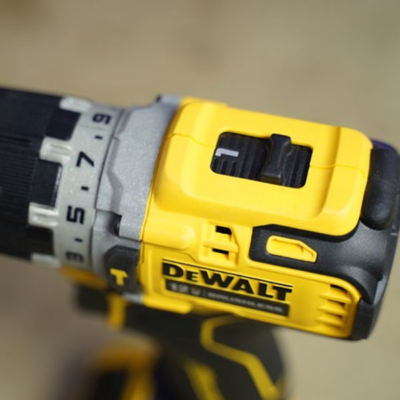 Máy khoan cầm tay dùng pin 12V Dewalt DCD706N