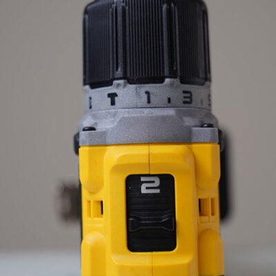 Máy khoan búa dùng pin 18V Dewalt DCD805P2T-KR