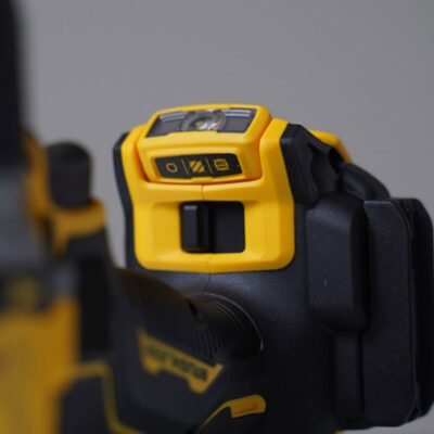 Máy khoan động lực dùng pin 20V DeWalt DCD805N-B1