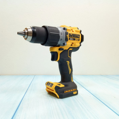 Máy khoan búa dùng pin 20V Dewalt DCD805P1