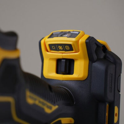 Máy khoan pin 20V Dewalt DCD800P2