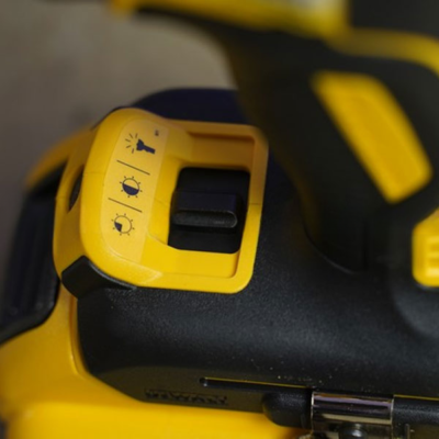 Máy khoan búa dùng pin 18V Dewalt DCD796N