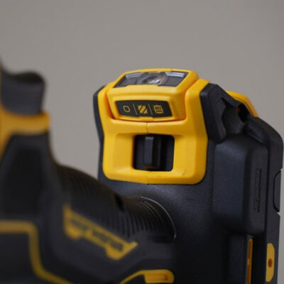 Máy khoan búa dùng pin 18V Dewalt DCD800N-B1