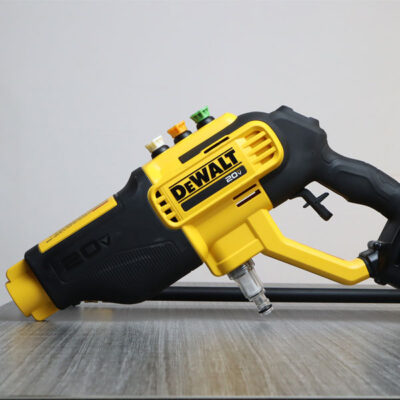 Máy rửa xe cầm tay dùng Pin 20V Max Dewalt DCPW550B