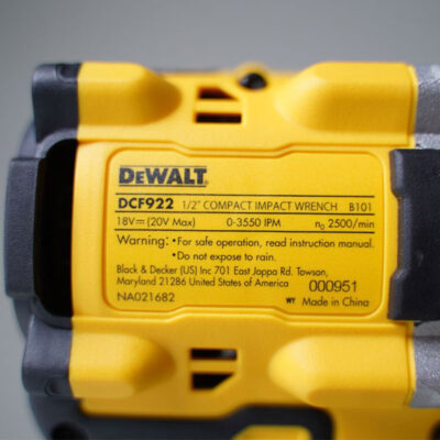 Máy siết bu lông dùng pin 20V Max Dewalt DCF922M2