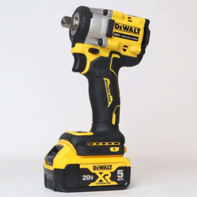 Máy siết bu lông dùng pin 20V Max Dewalt DCF922P1