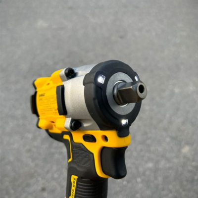 Máy siết bu lông dùng pin 20V Max Dewalt DCF922P2