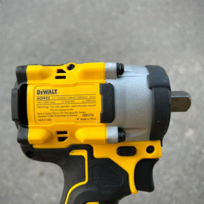 Máy siết bu lông dùng pin 20V Max Dewalt DCF922P2