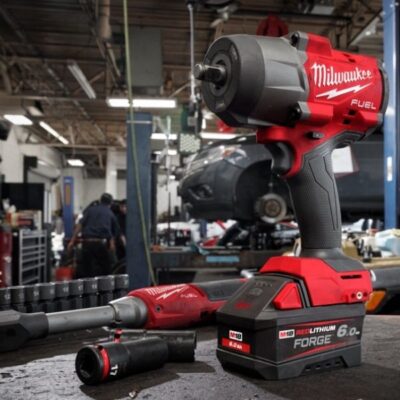 Máy siết bu lông MILWAUKEE M18 FHIW2F12