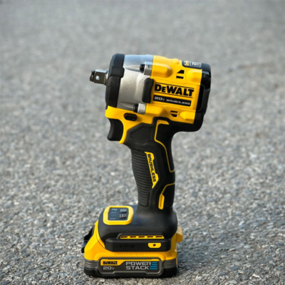 Máy bắn bu lông pin 20V Dewalt DCF921P1