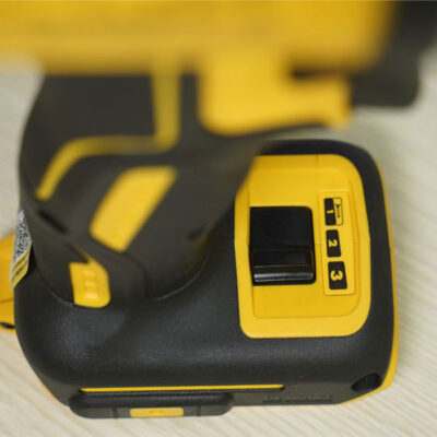 Máy vặn vít động lực pin 18V Dewalt DCF887P2