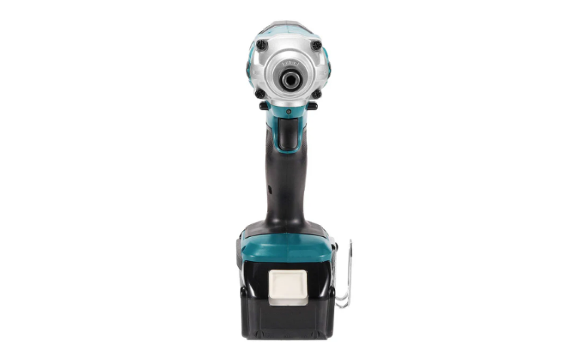 may-van-vit-dung-pin-makita-18v-dtd156rf-3