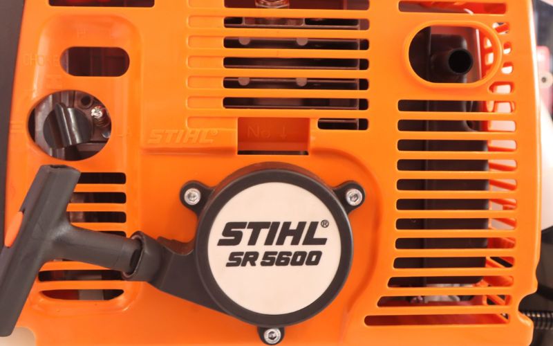 may-phun-thuoc-con-trung-stihl-sr-5600-3