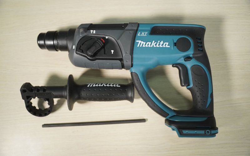 Máy khoan bê tông dùng pin Makita DHR202Z 18V