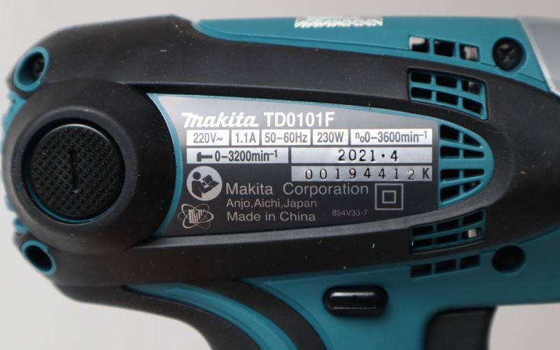 Máy vặn vít Makita TD0101F
