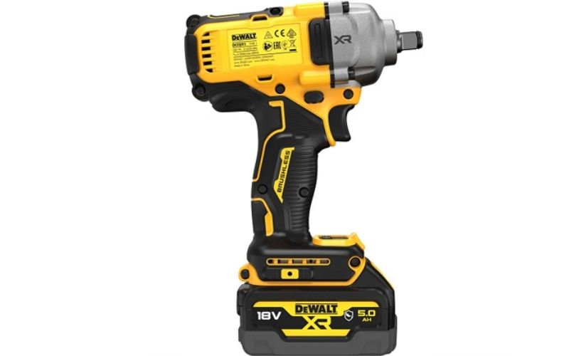 Máy vặn bulong dùng pin 20V Max Dewalt DCF891P1-B1