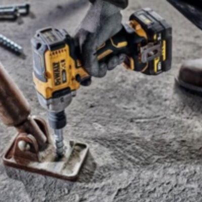 Máy vặn bulong dùng pin 20V Max Dewalt DCF891P1-B1