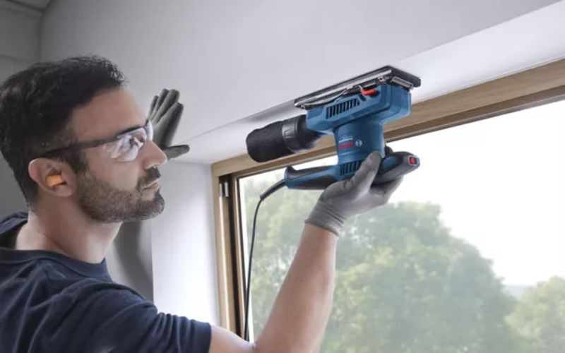 Máy chà nhám rung Bosch GSS 20-18 A
