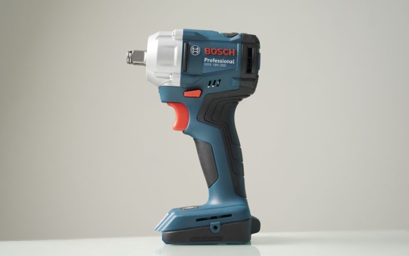 Máy siết bu lông dùng pin 18V Bosch GDS 18V-350