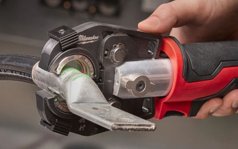 Máy bấm cốt 6T Milwaukee M18 HCCT-0C