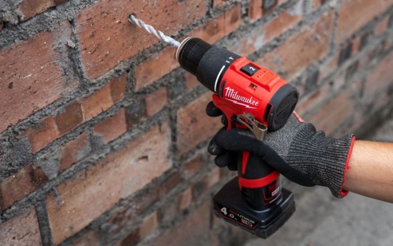 Máy khoan búa 12V Milwaukee M12 BLPDRC-0