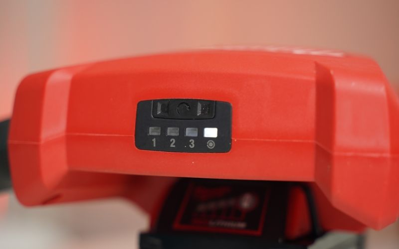 Máy siết bu lông chiều dọc 1” Milwaukee M18 FHIWF1R-0C0