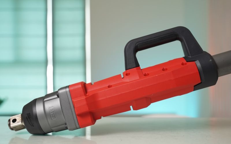 Máy siết bu lông chiều dọc 1” Milwaukee M18 FHIWF1R-0C0
