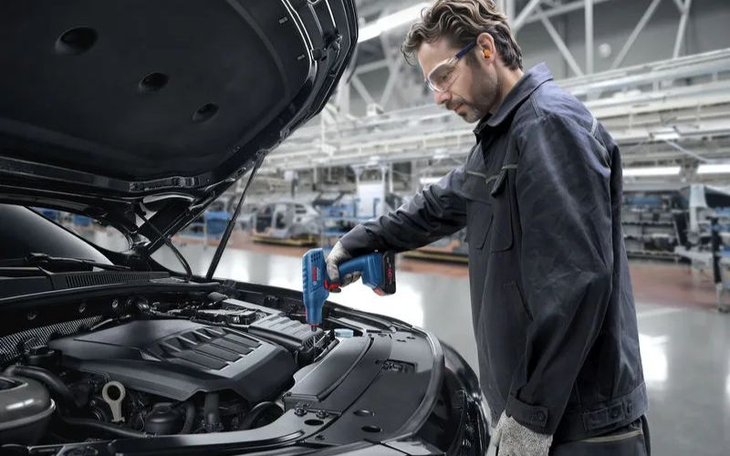 Máy vặn vít dùng pin Bosch EXACT ION 8-1100