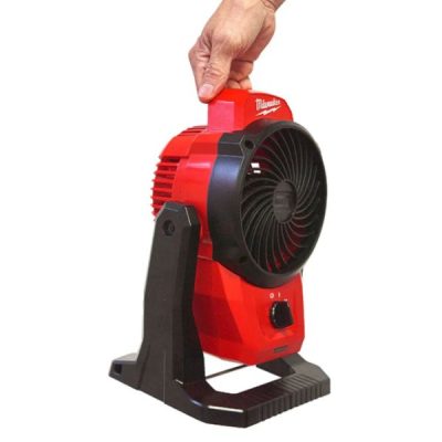 quat-chay-pin-milwaukee-m12-af-1