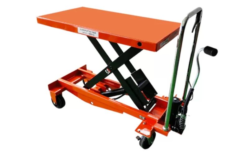 Xe nâng mặt bàn 1 tấn Ssangyong